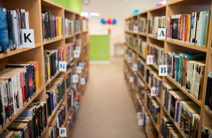 Wraca wolny dostęp do półek w miejskich bibliotekach
