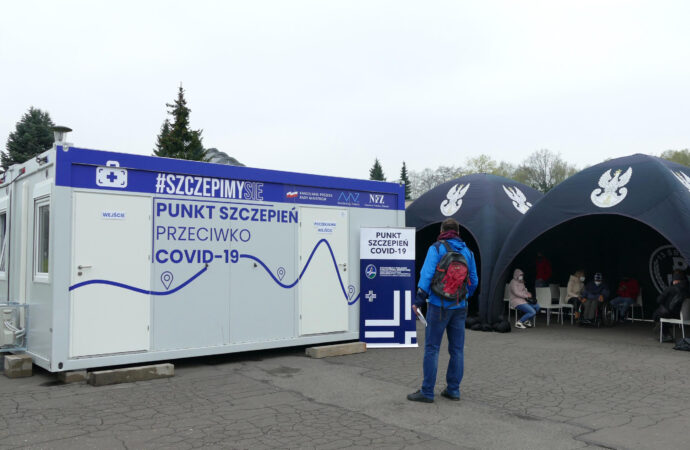 Szczepienia bez rejestracji w mobilnym punkcie w Parku Śląskim