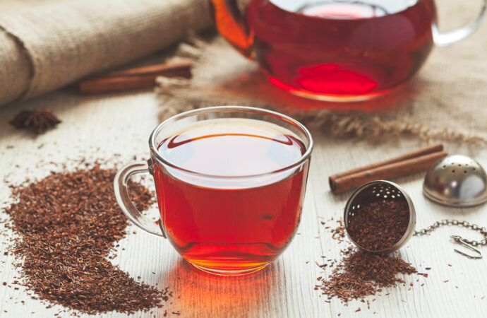 Czerwona herbata – drogocenny skarb w filiżance