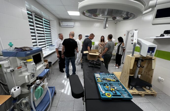 Fundacja Afriquia zaopatrzyła szpital w Tarnopolu w nową salę chirurgiczną