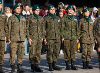 W środę uroczyste ślubowanie klasy mundurowej II LO w Chorzowie