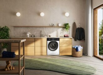 Pralka Electrolux sama dobiera ilość detergentu — jak działa AutoDose